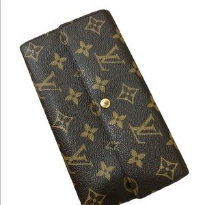 100% AUTHENTIC LV WALLET